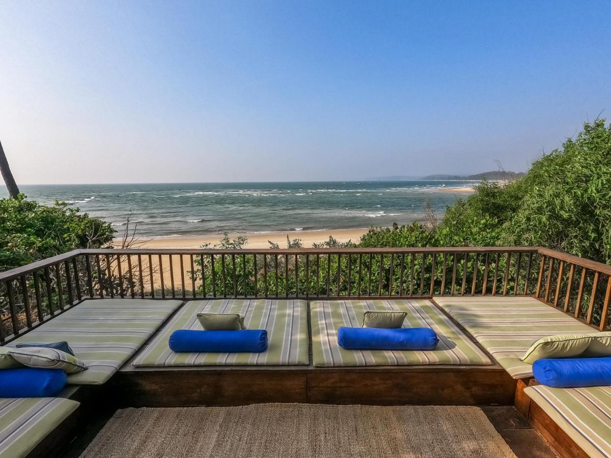 Saffronstays Stella Maris - Luxury Beach Front Villa Near Redi Beach Querim Екстер'єр фото