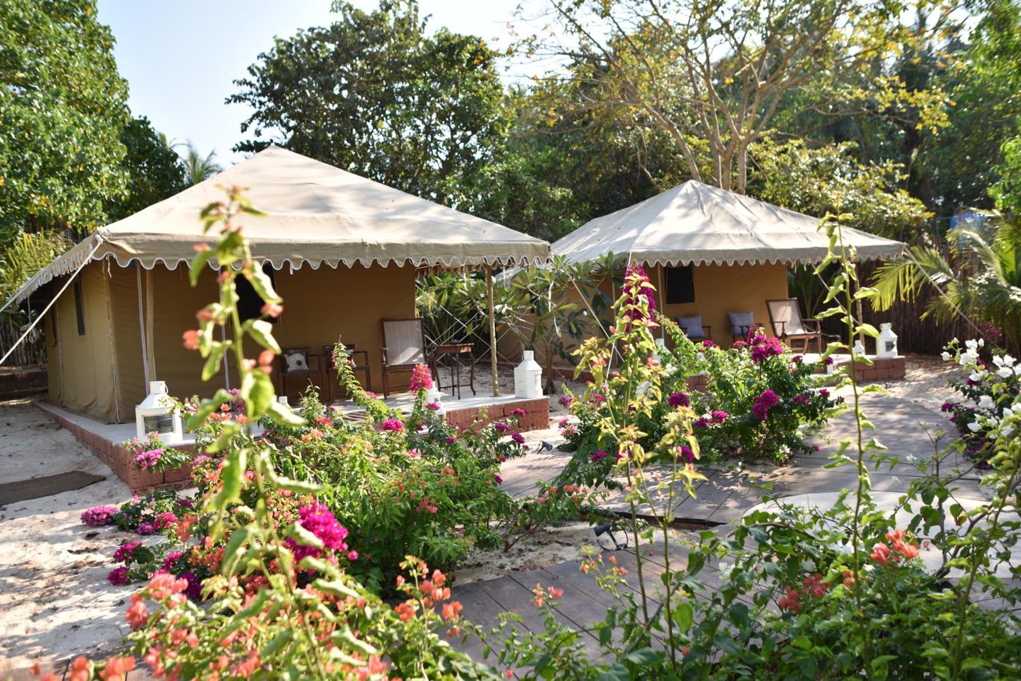 Saffronstays Stella Maris - Luxury Beach Front Villa Near Redi Beach Querim Екстер'єр фото